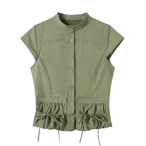 Dame kortermet bluse med elegant samle og praktiske lommer Skjora