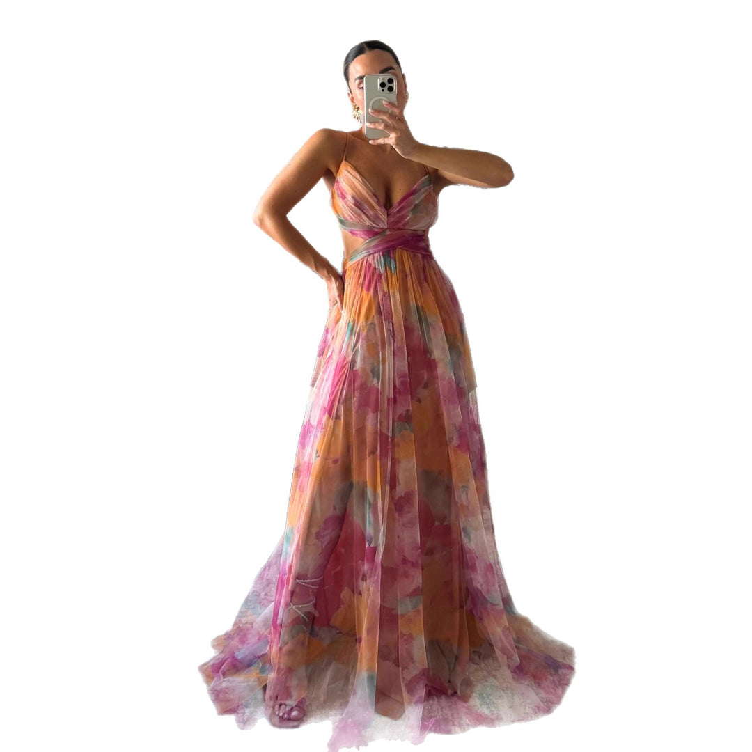Kvinners maxikjole med blomsterchiffon-design og elegant midje