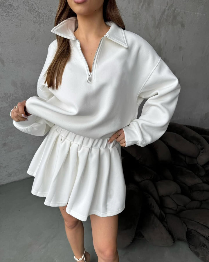 Damer sporty sweatshirt med glidelås og matchende skjørt Skjora