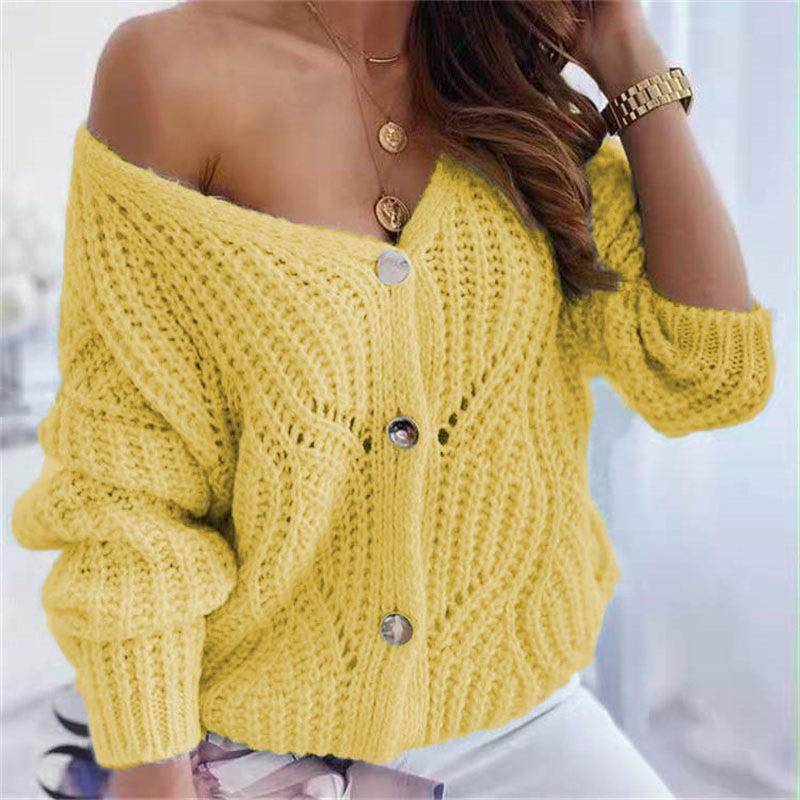 Dame chunky strikk cardigan med fordelaktig åpen design og dekorative knappedetaljer Skjora