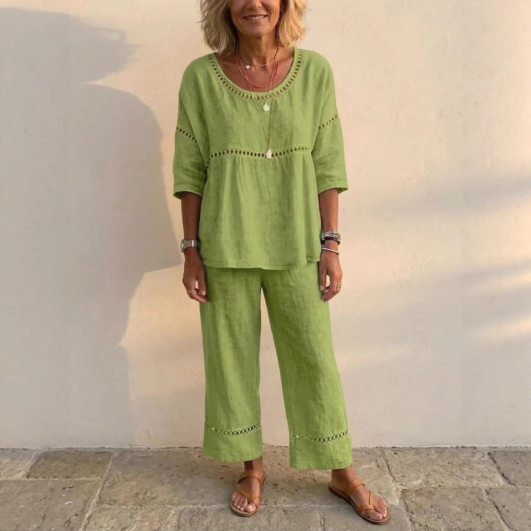 Kvinnenes komplette lin loungewear-drakt med luftig passform og blonder detaljer Skjora