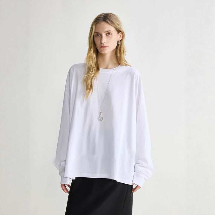 Dame Langermet T-skjorte i minimalistisk design Skjora