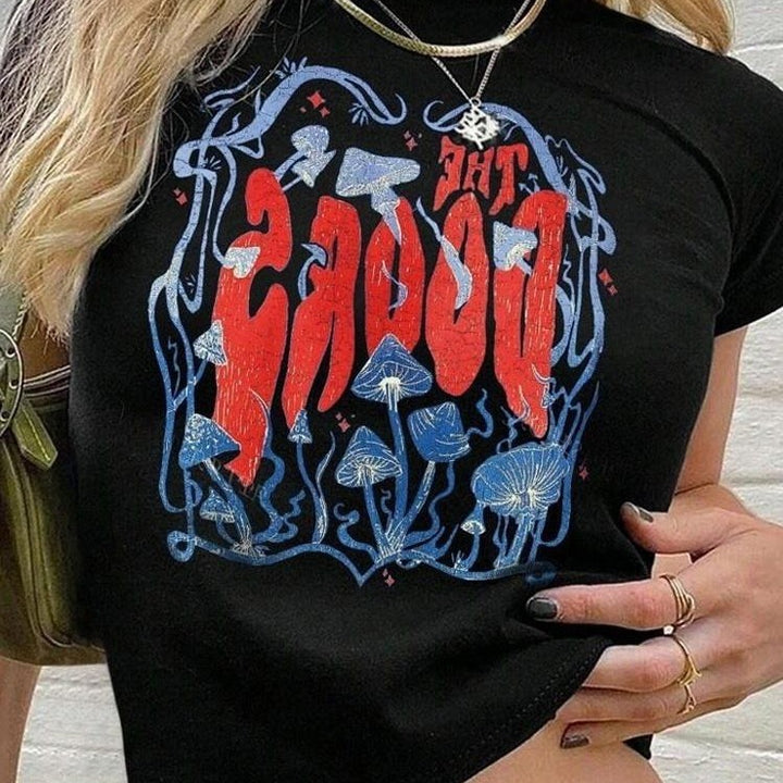 Women's Relaxed Cropped T-Shirt with Creative Graphic Design Skjora