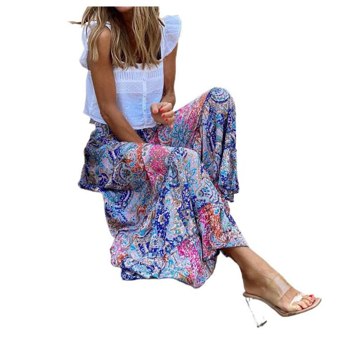 Women's maxi dress with cheerful pattern Skjora