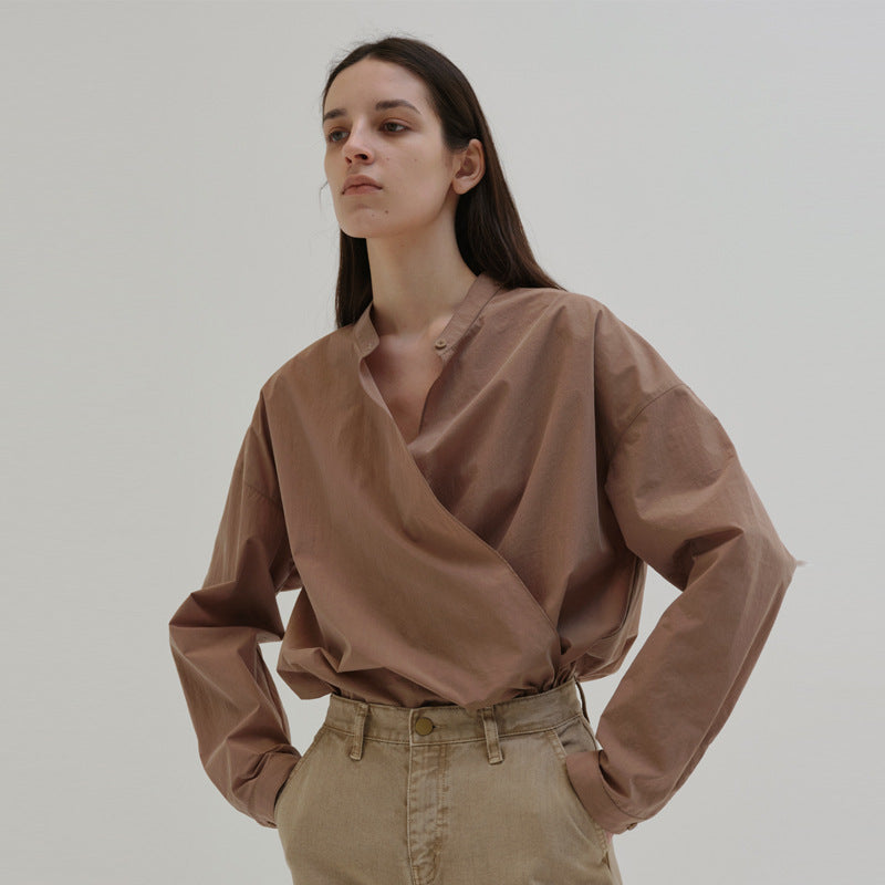 Kvinne asymmetrisk skjorte bluse med minimalistisk design Skjora