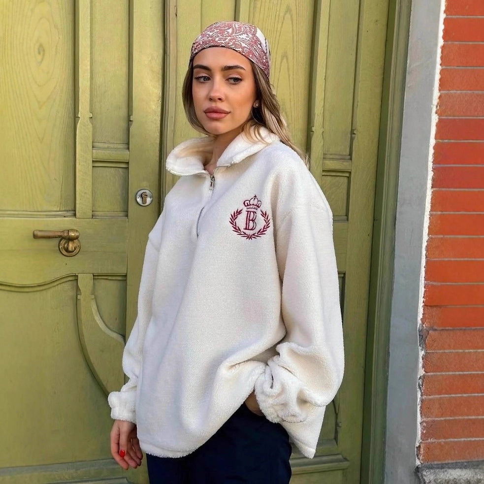 Dame oversized fleece genser med glidelås og brodert logo Skjora