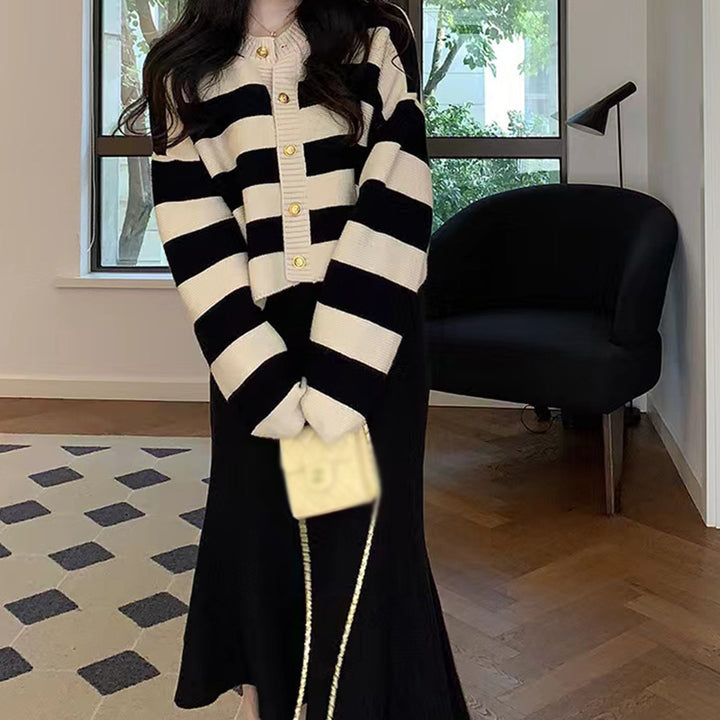 Dame Elegant Cardigan Sett med Kontrastdetaljer og Knapplukking Skjora