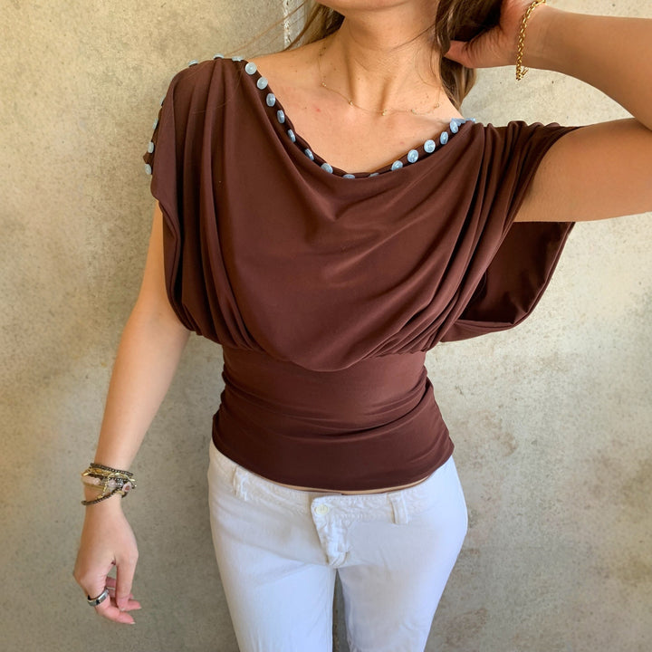Dame Off-Shoulder topp med elegant knappdetalj Skjora