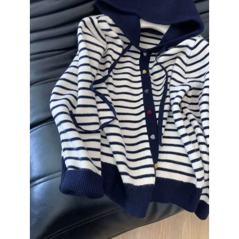 Dame hoodie cardigan med stripete design Skjora