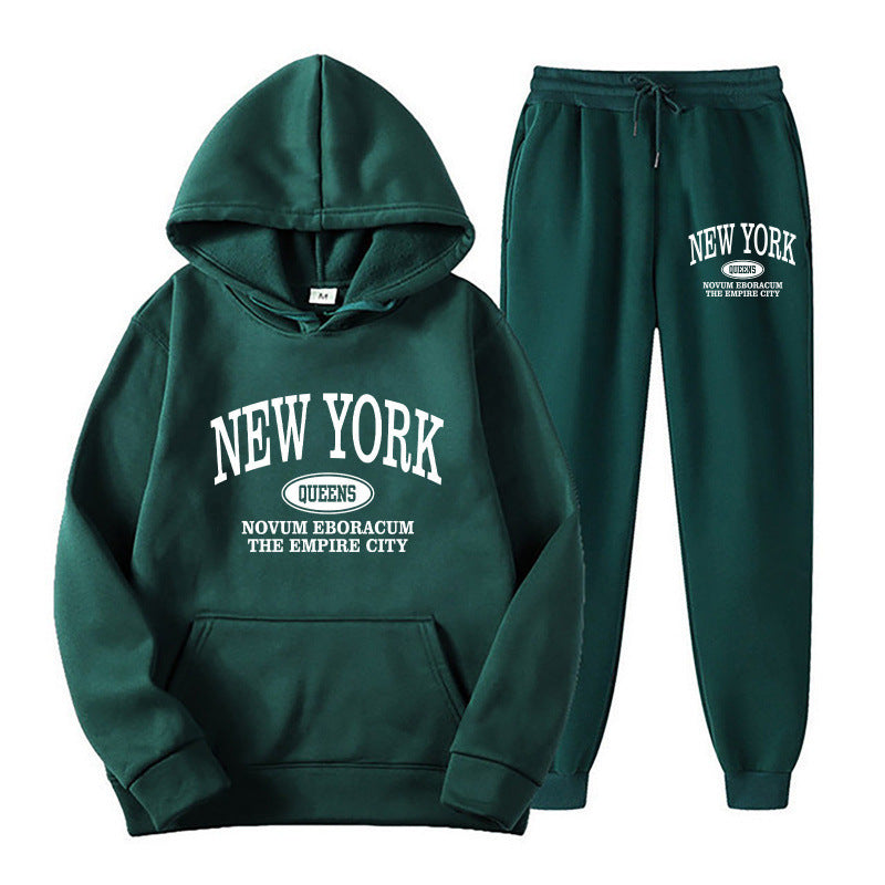 Women's hoodie set with versatile lettering and comfortable pockets Skjora