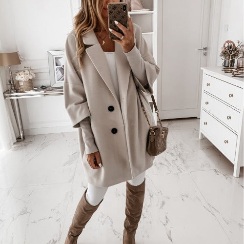 Elegant oversized coat for women Skjora