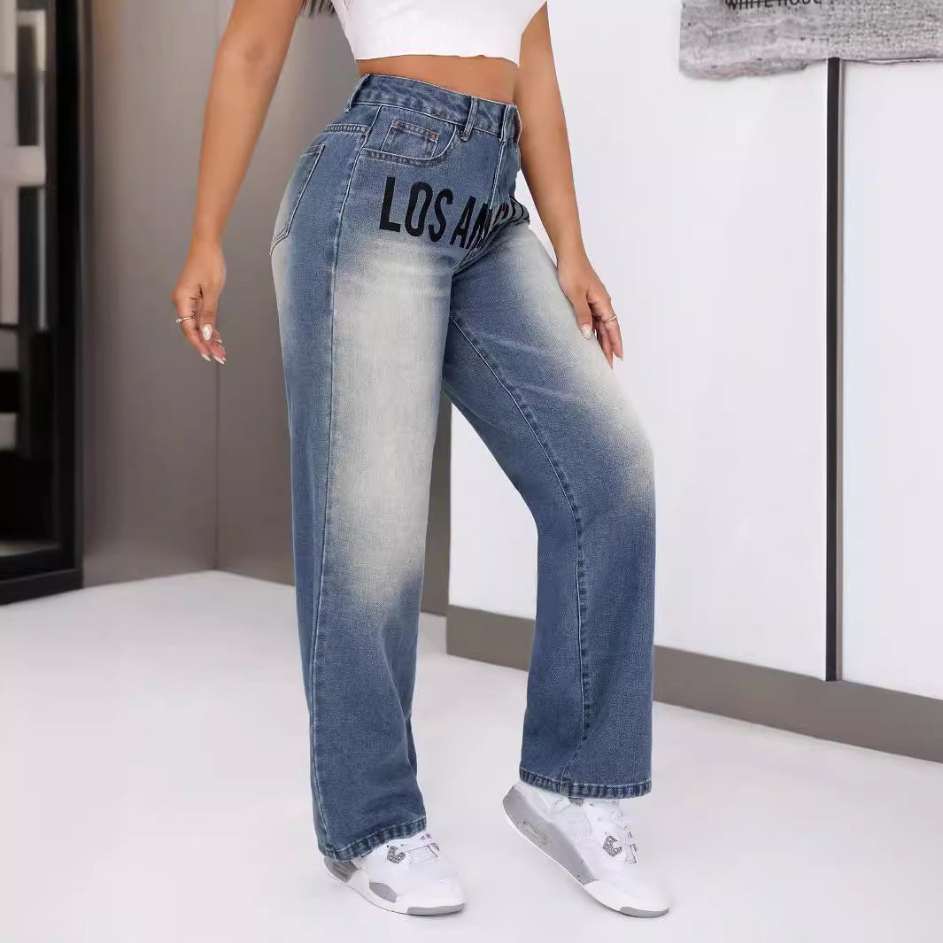 Kvinnelige bredde jeans med stilig tekst Skjora