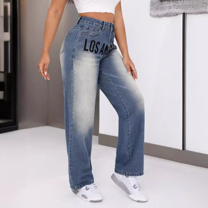 Kvinnelige bredde jeans med stilig tekst Skjora