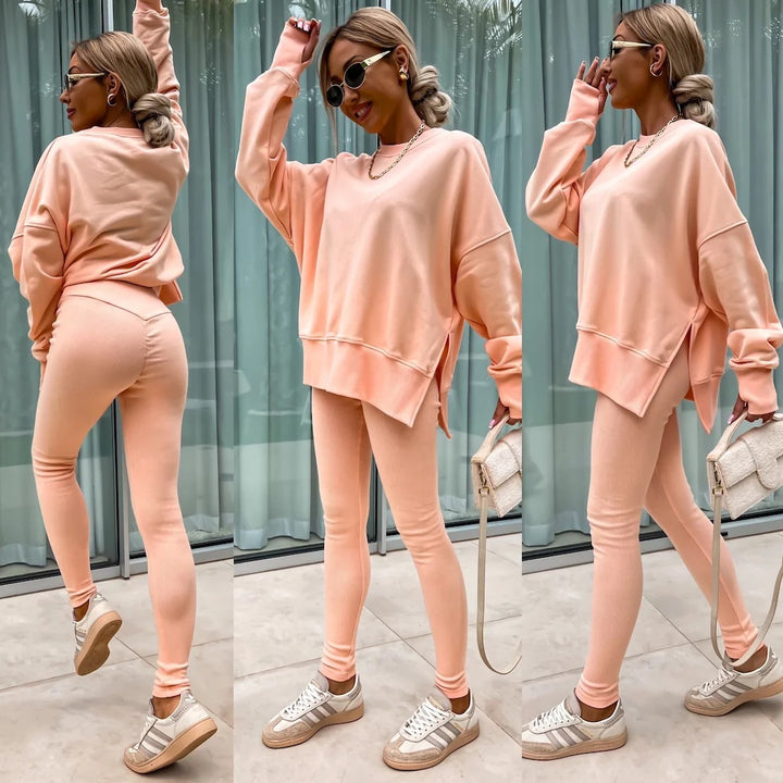Kvinnens avslappede fritidsdrakt med myk sweat-stoff og trendy snitt Skjora