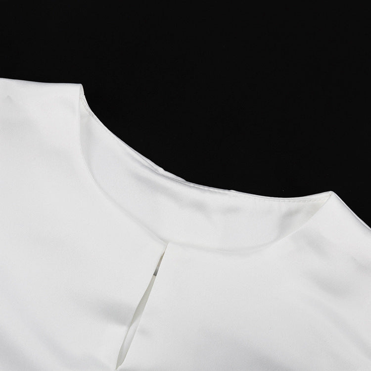 Dame stilfull bluse med ballonglignende ermer og elegant snitt Skjora