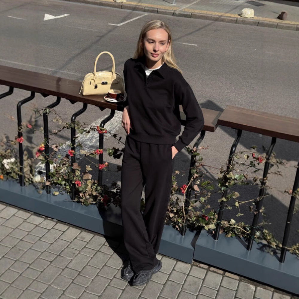 Dame sporty lounge-set med polo-krage og vide bein Skjora