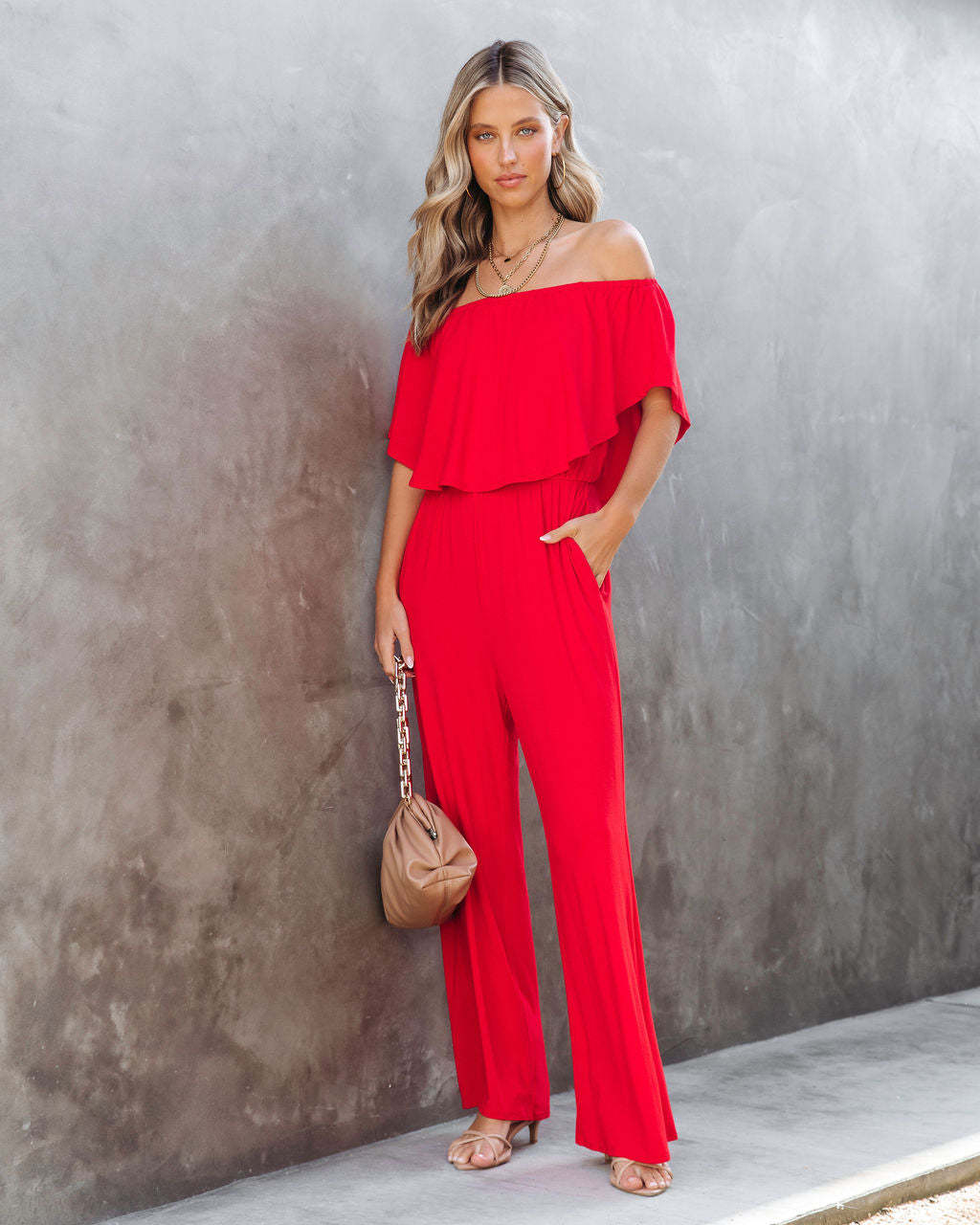 Dame Off-Shoulder Jumpsuit med vid ben og elastisk belte Skjora