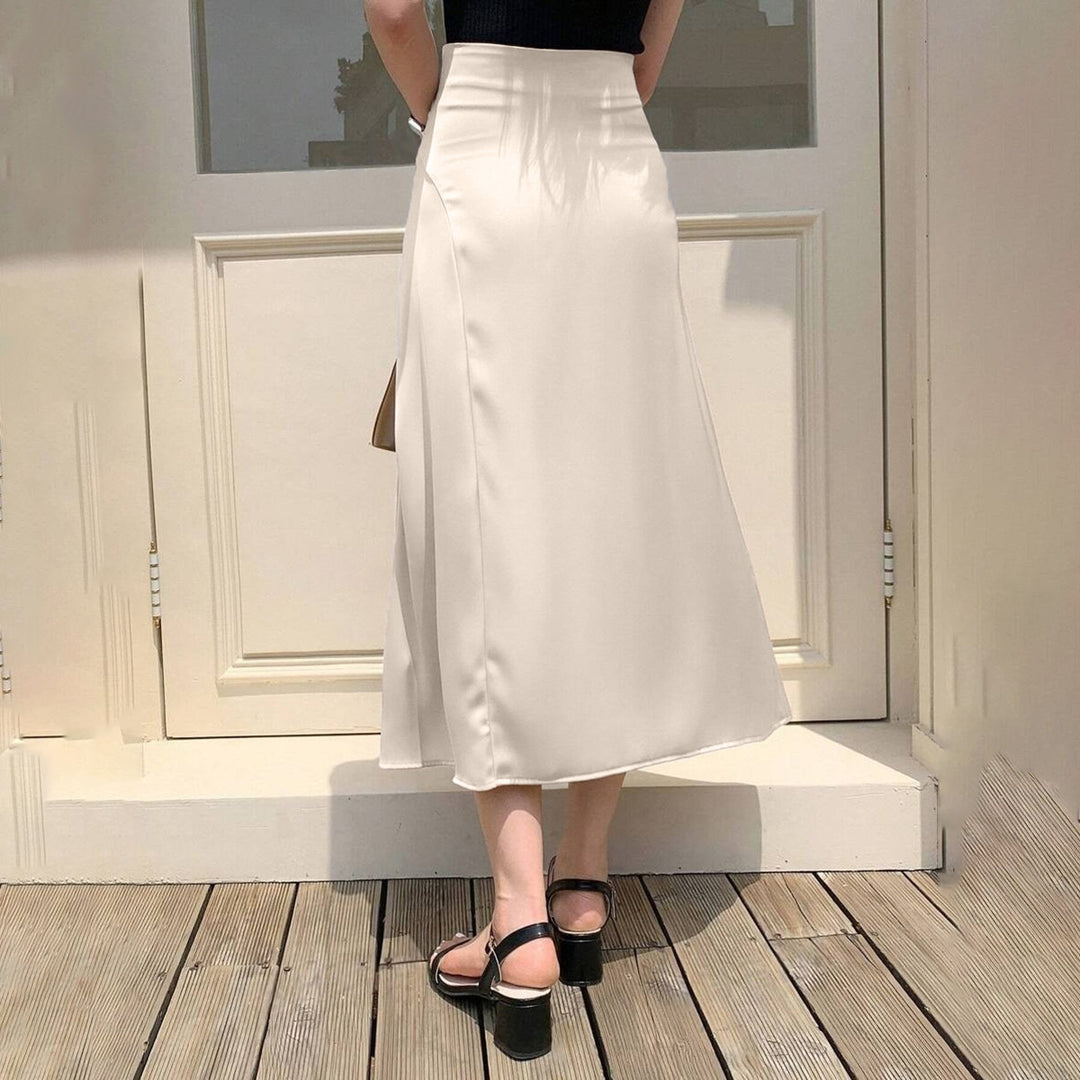 Dame omslagskjørt med flytende snitt og elegant drapering Skjora