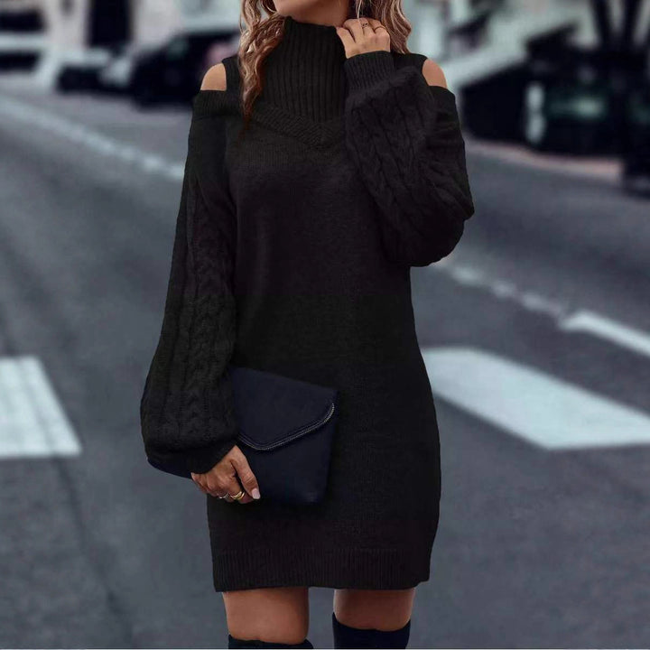 Kvinnes strikkjole med asymmetrisk off-shoulder design og voluminøse ermer Skjora
