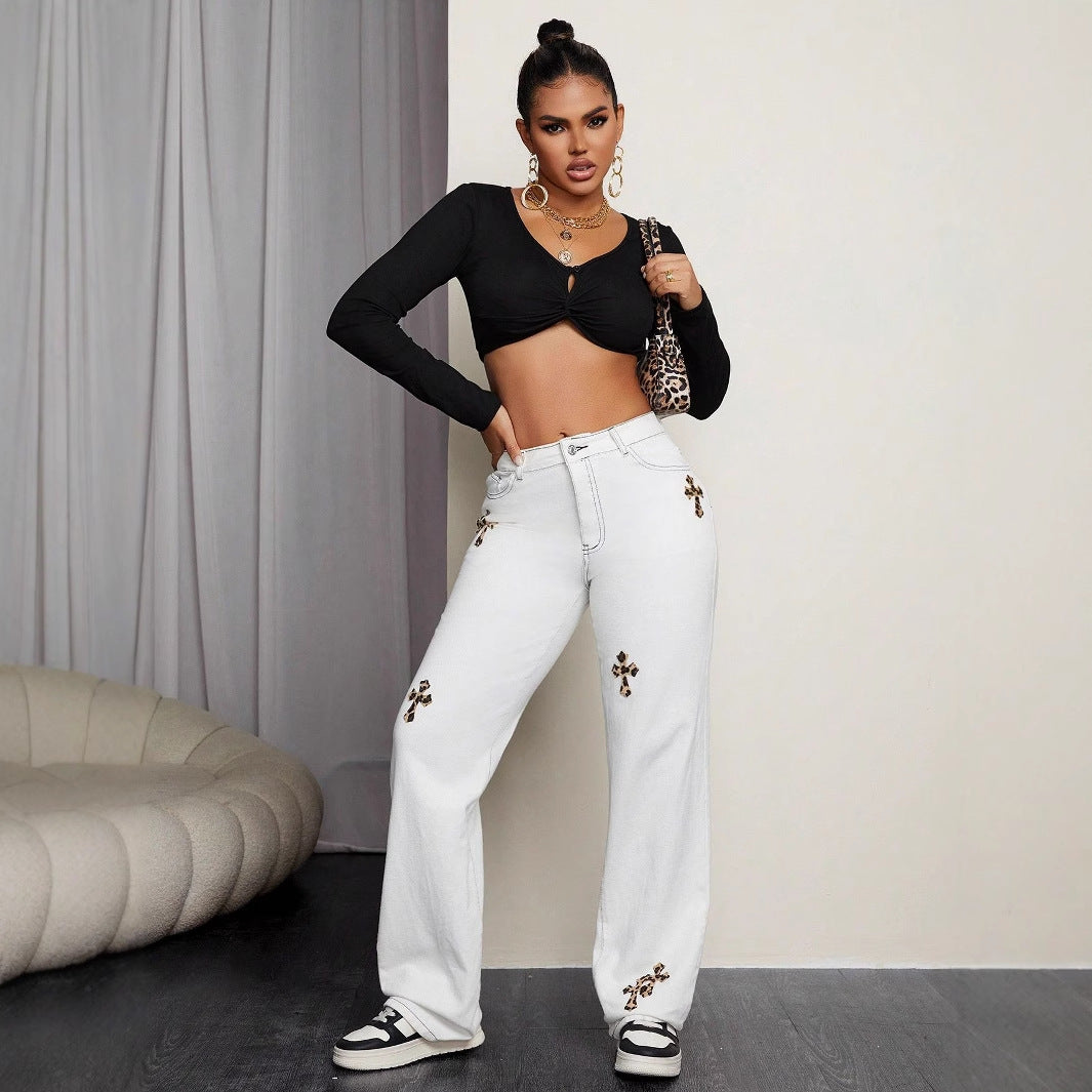 Dame casual jeans med iøynefallende dyreprint applique Skjora