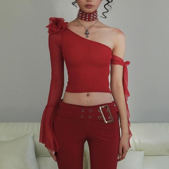 Dame Off-Shoulder topp med gjennomsiktige ermer og dekorative detaljer Skjora