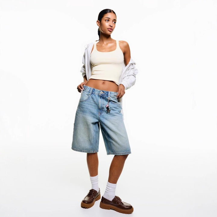 Dame Høyeskårne Denim-Shorts i moderne stil Skjora