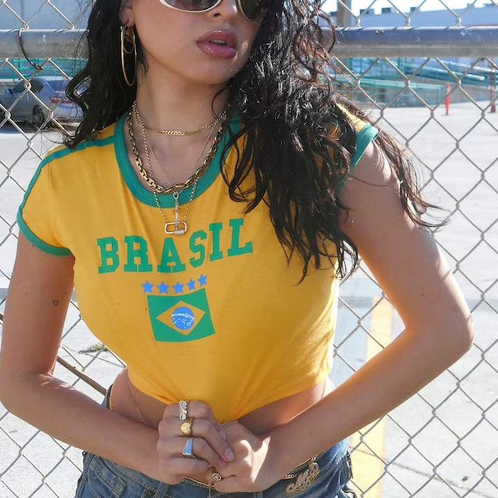 Dame cropped T-skjorte med brasiliansk motiv Skjora