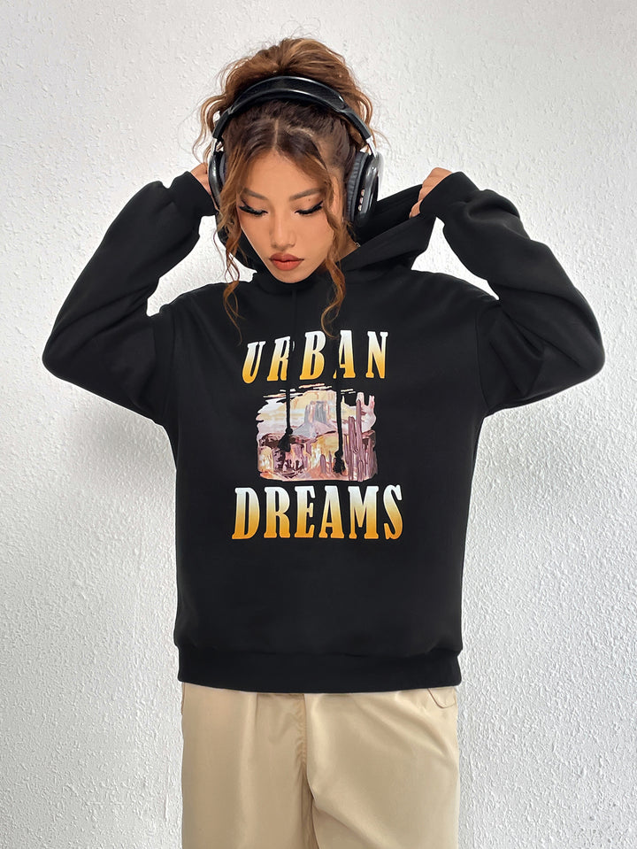 Dame Oversized Hettegenser med Urban Trykk og Hette Skjora