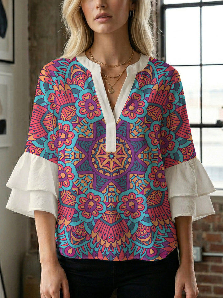 Damer elegant bluse skjorte med voluminøse rysjermer og grafisk blomsterdesign Skjora