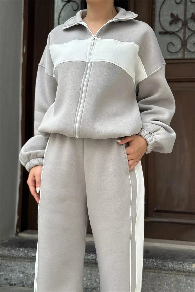 Women's sporty casual set with high collar and side stripes Skjora