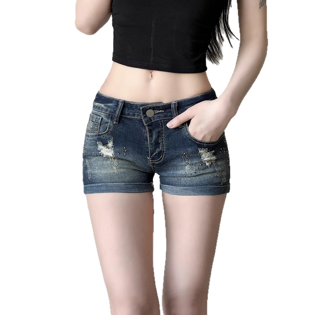 Dame jeans-shorts med glitrende detaljer og moderne design Skjora
