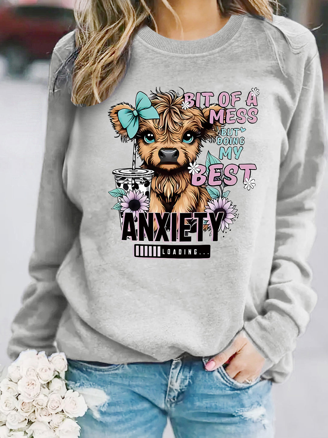 Kvinnegenser med kreativ hundedesign og inspirerende tekst Skjora