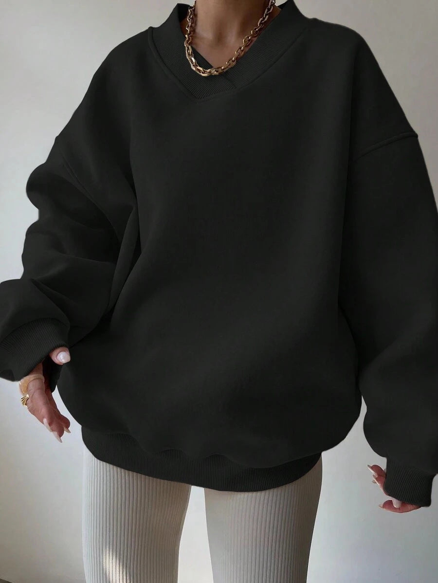 Damer Oversized Sweatshirt med V-hals og brede manchetter Skjora