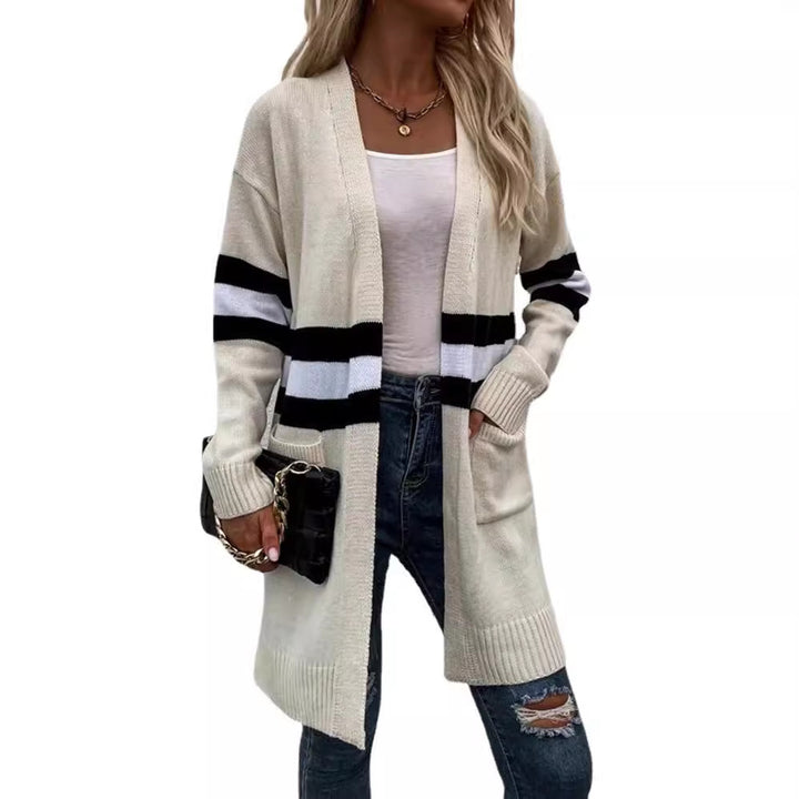 Kvinnes chunky strikket cardigan med avslappede striper og dype lommer Skjora