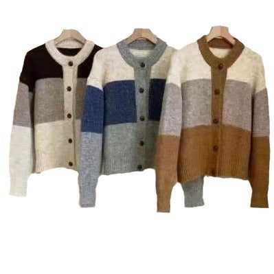 Women's Cozy Knitted Cardigan with Button Closure and Contrasting Color Stripes Skjora