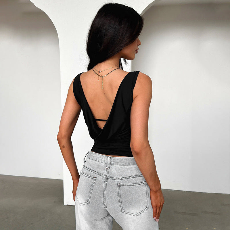 Dame figursydd tanktop med elegant omslagsdesign Skjora