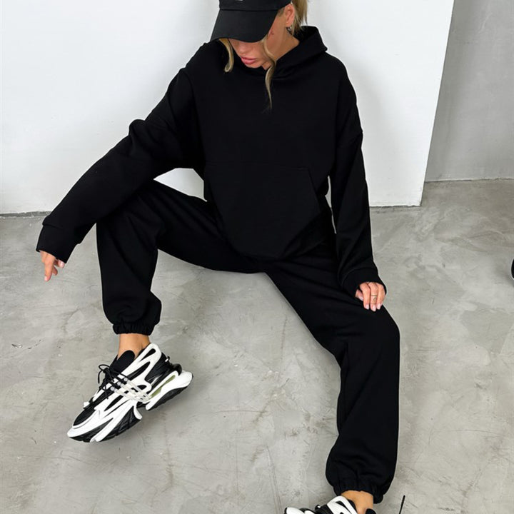 Damer sporty hoodie-set laget av mykt bomullsmateriale Skjora