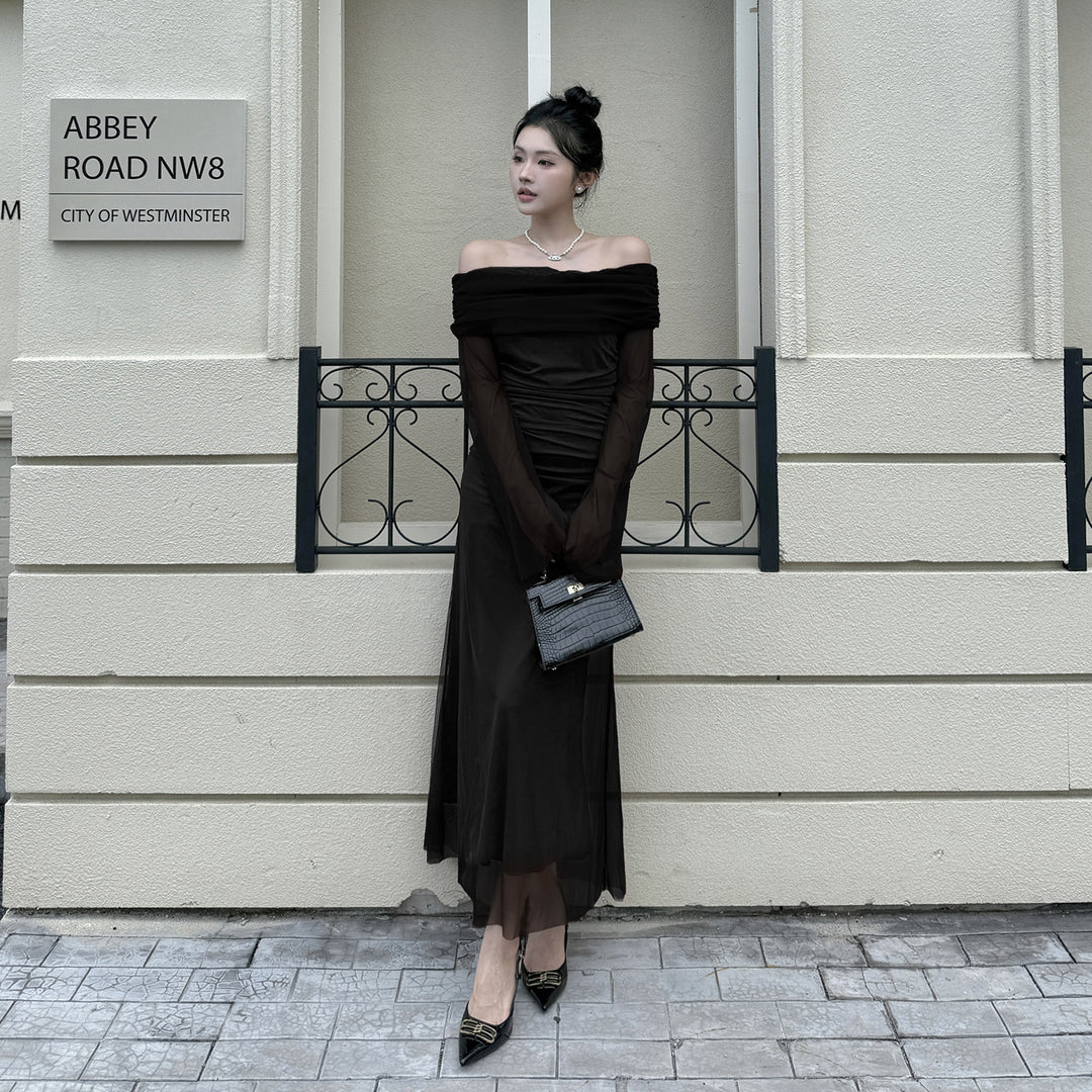 Kvinners Off-Shoulder Kvelds Kjole med Rynket Design og Lange Ermer Skjora