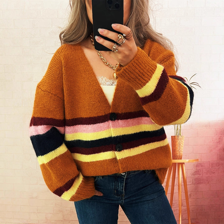 Dame koselig cardigan med elegante striper Skjora