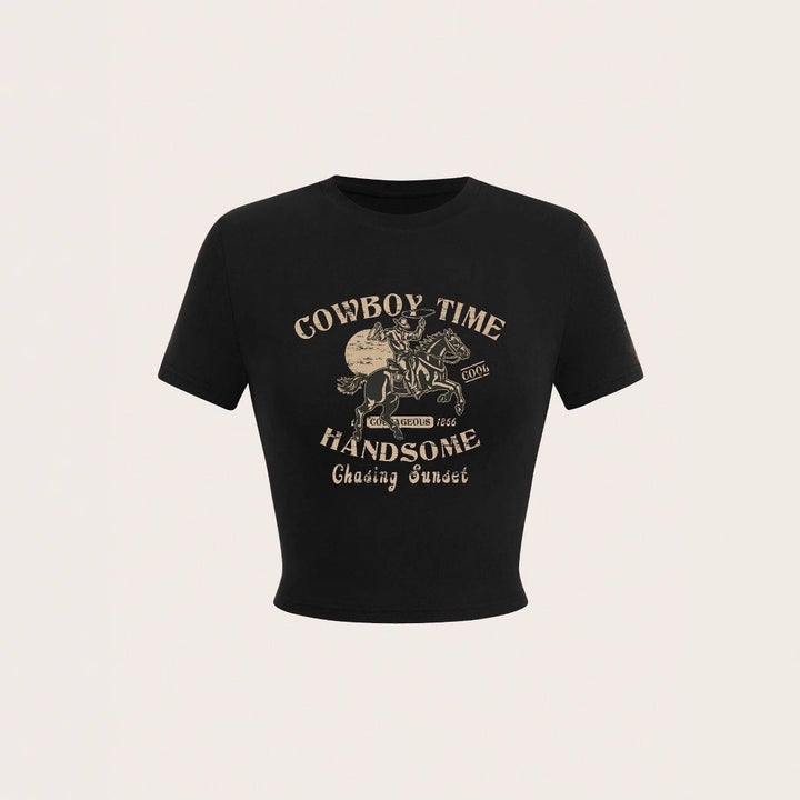 Dame Crop-Shirt med iøynefallende cowboymotiv og stilfull passform Skjora