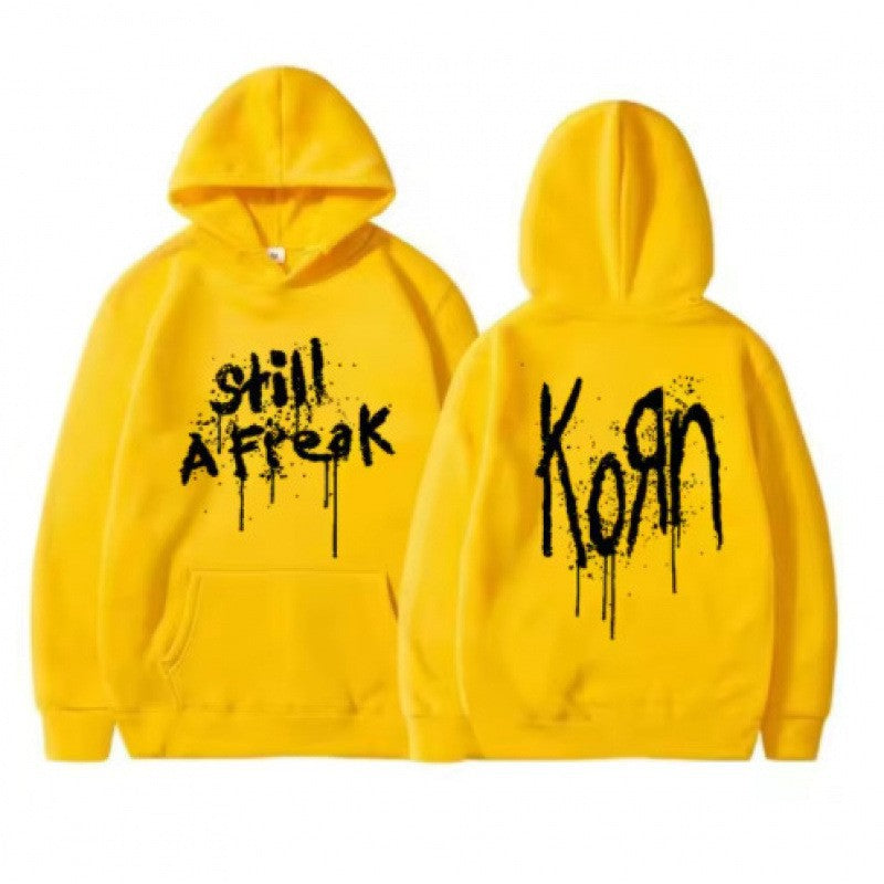 Kvinne hoodie med kreative graffiti design Skjora