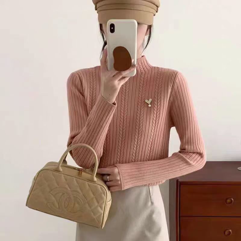 Women's Knitted Sweater Skjora