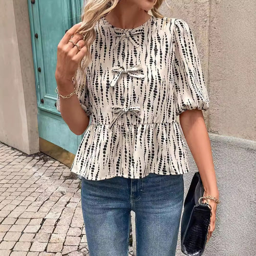 Dame Peplum-bluse med dekorative sløyfer Skjora