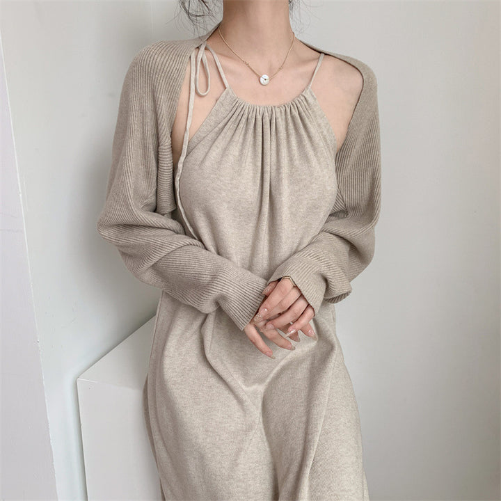 Kvinne maxi kjole med justerbare stropper og elegant snitt Skjora