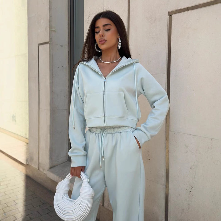Dame Sporty Lounge-set med cropped jakke og bred bukse design Skjora