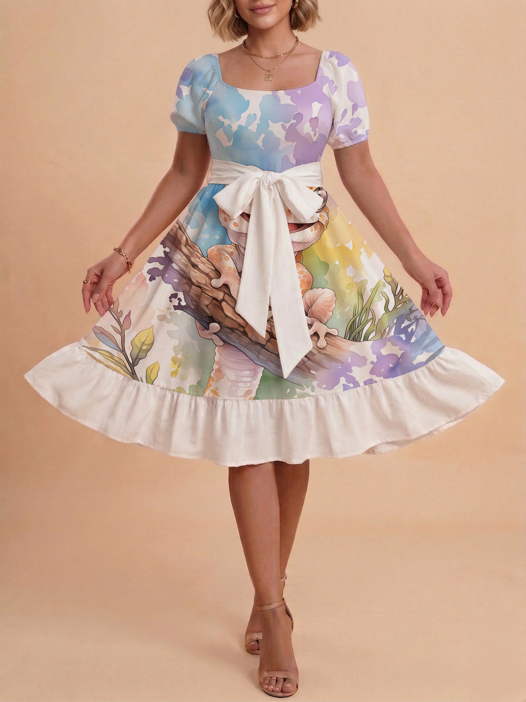 Damen Sommerliches Blumenkleid mit taillierbarem Gürtel und voluminösen Ärmeln Skjora