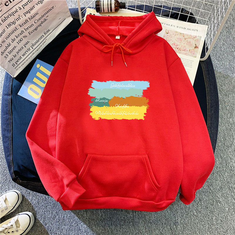 Damer casual hettegenser med kreativt grafisk design Skjora
