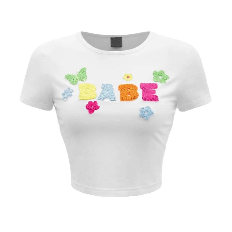 Dame cropped T-skjorte med kreativt trykk Skjora