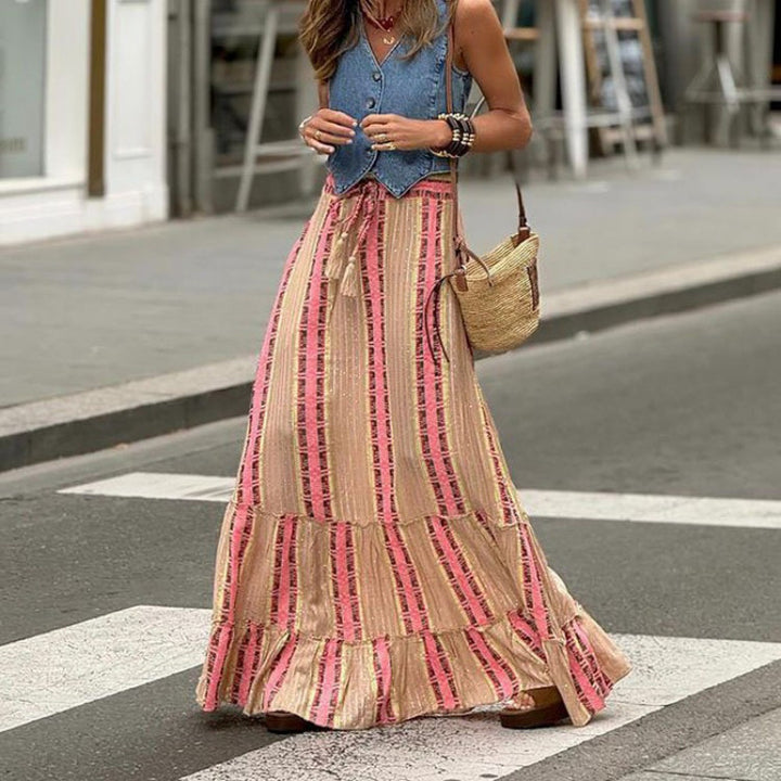 Women's maxi dress with cheerful pattern Skjora