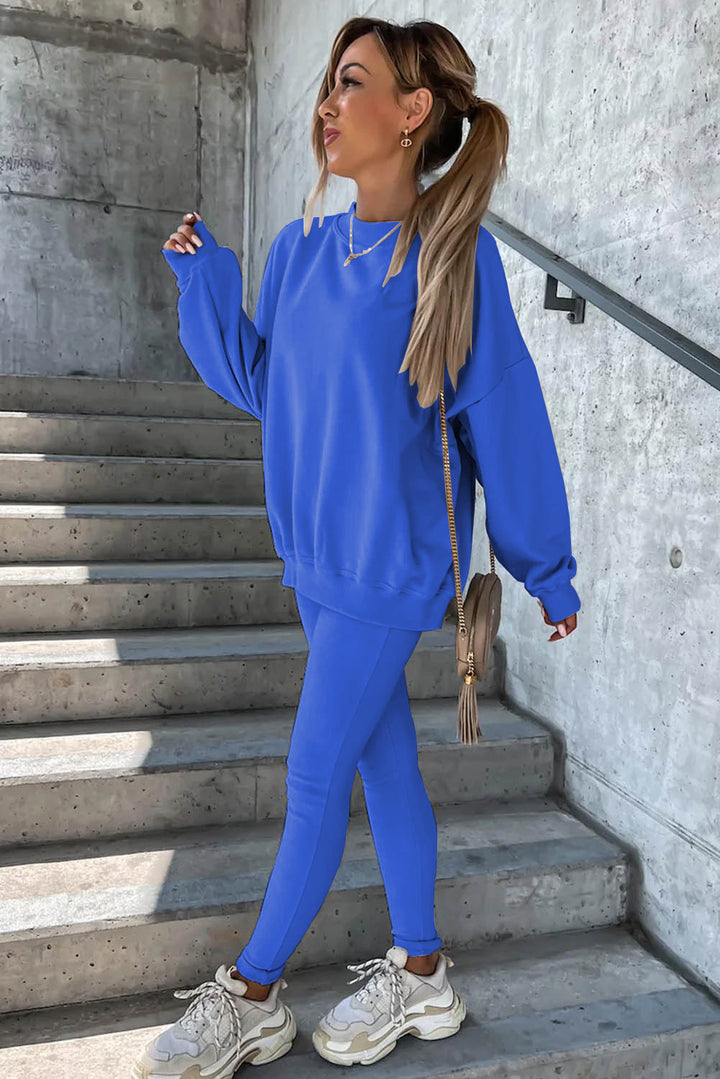 Damesporty fritidssett med casual oversized genser og tettsittende tights Skjora
